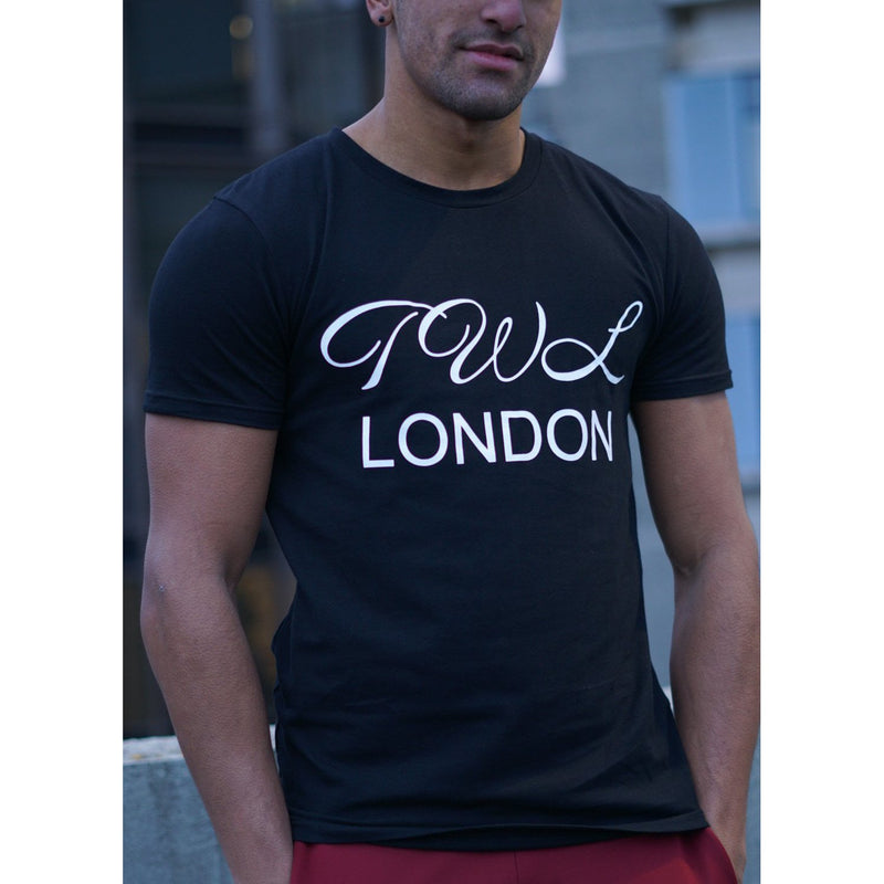 Super Nova Black T-shirt - The Wolfe London